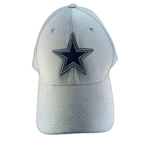 New Era Dallas Cowboys Training 39THIRTY Stretch Fit Embroidered Cap M/L Grey... - Picture 1 of 7